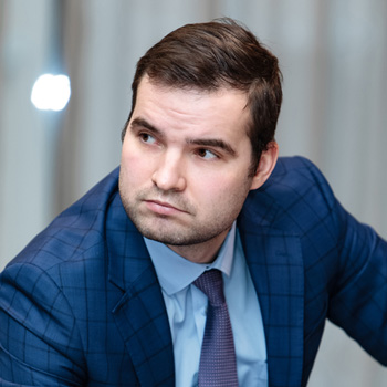 Сергей Леонов
