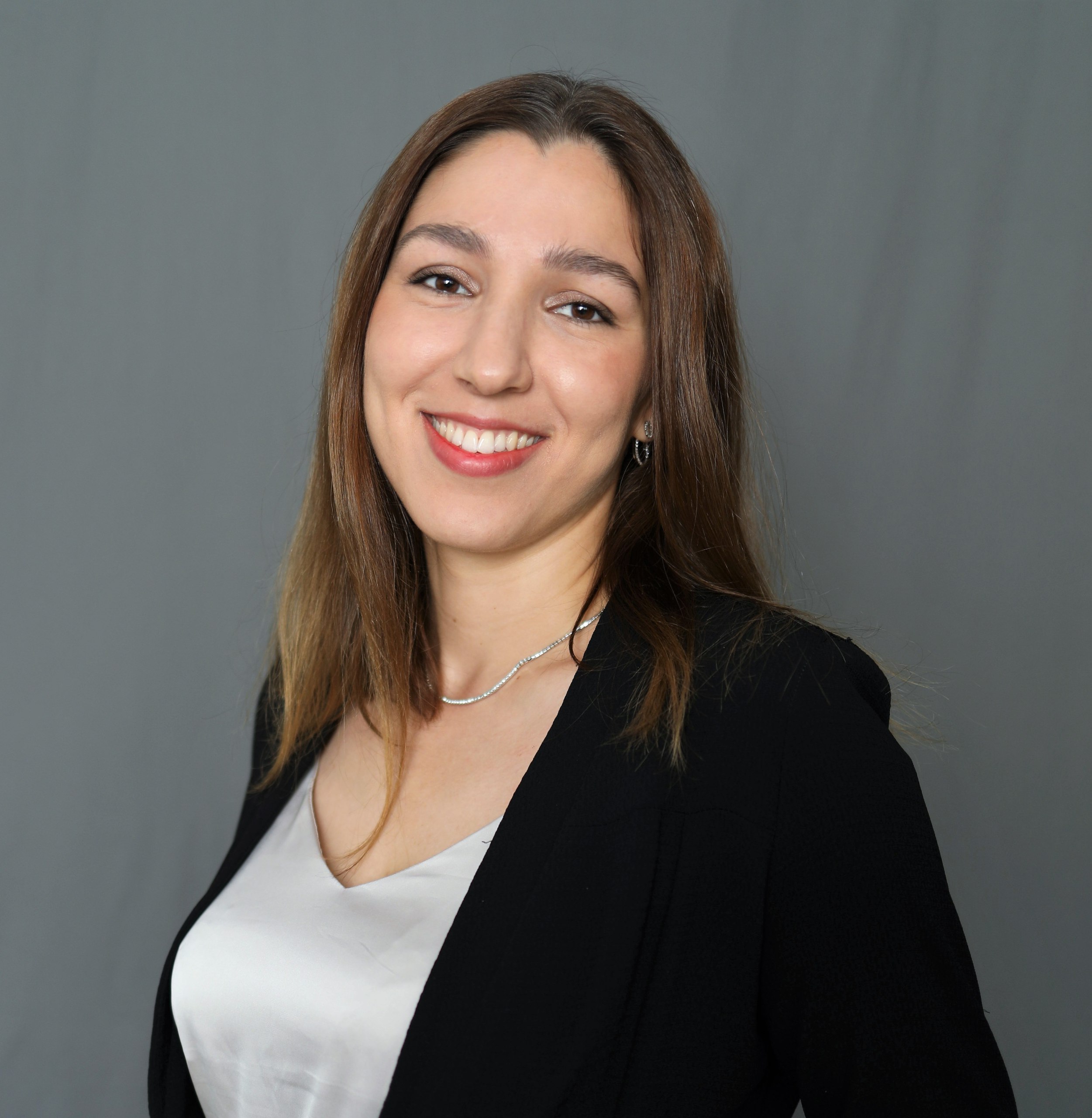 Марьям Ахмадова