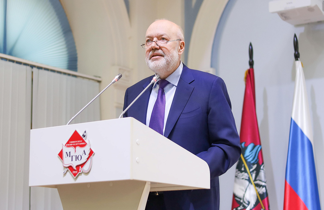 Павел Крашенниников