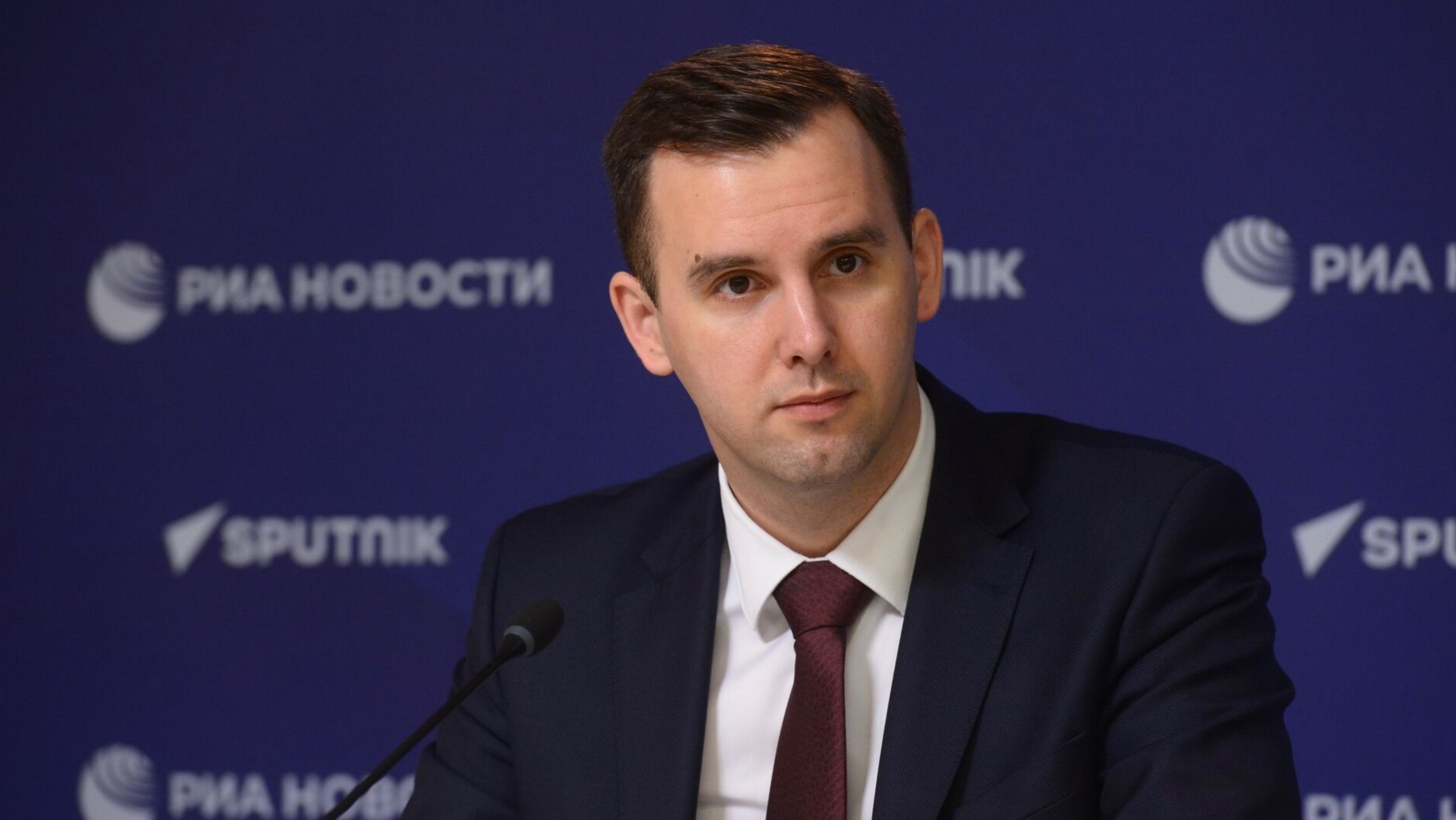 Александр Демин